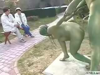 Verde japonesa jardín statues joder en público